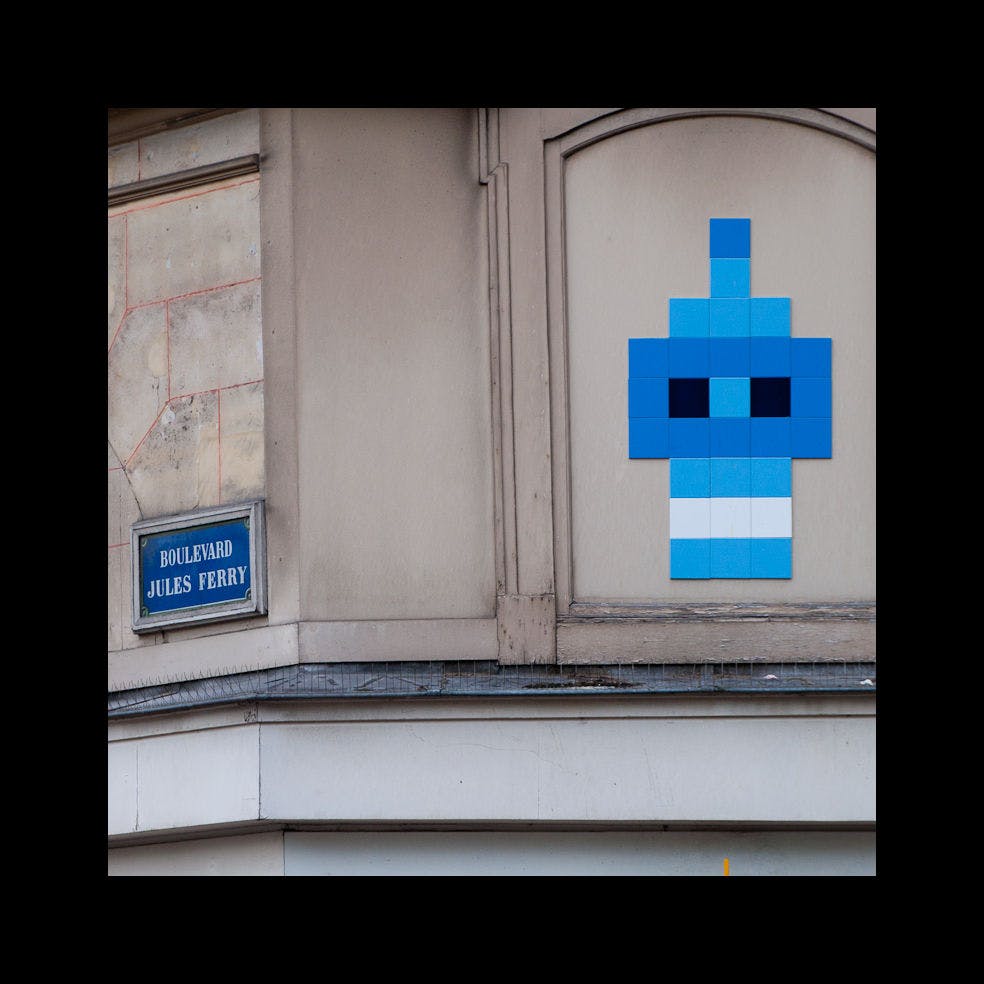  by Space Invaders in Paris